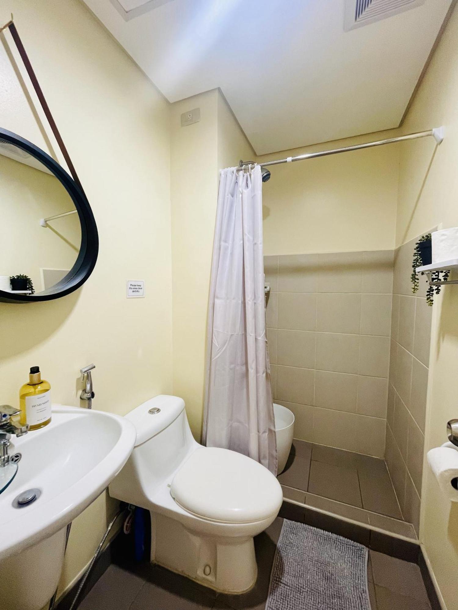 2-Bedroom Condo Unit With Balcony At Centrio Tower Beside Ayala Centrio Mall Downtown Cdo Cagayan de Oro Exterior photo