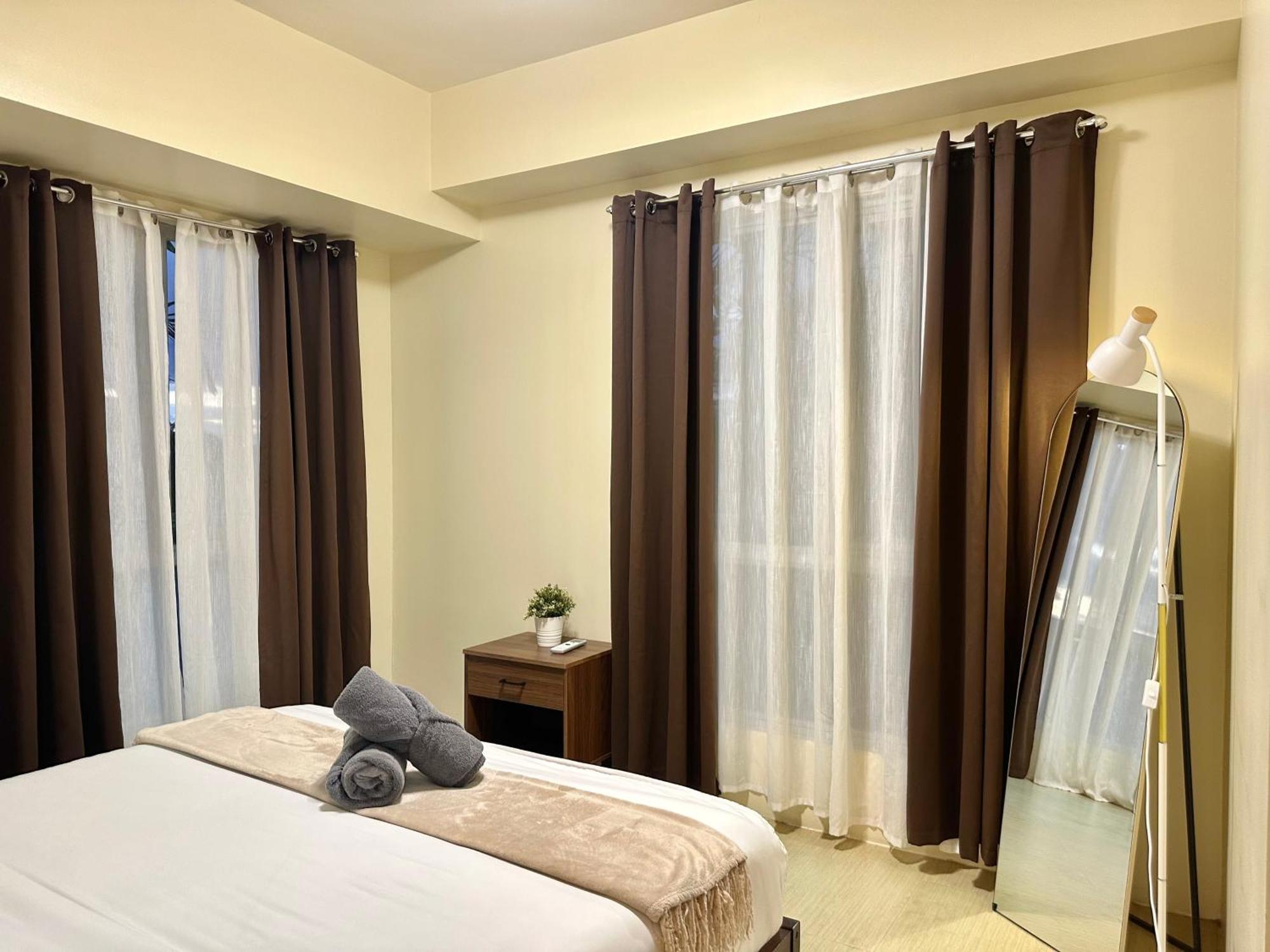 2-Bedroom Condo Unit With Balcony At Centrio Tower Beside Ayala Centrio Mall Downtown Cdo Cagayan de Oro Exterior photo